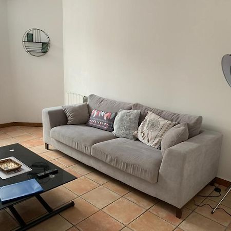 Appartement Avec Terrasse Жьен Экстерьер фото